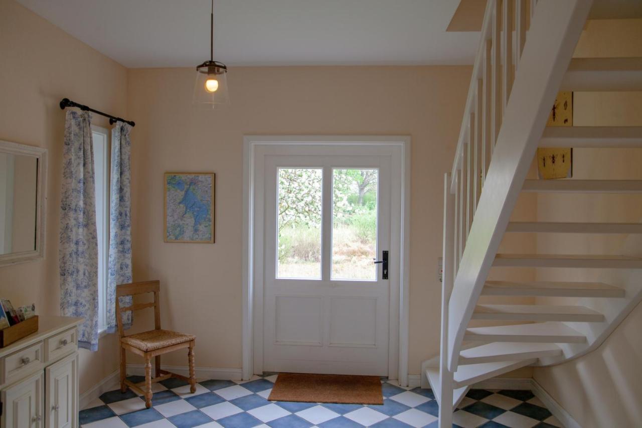 Ferien In Troja Villa Larz Bagian luar foto